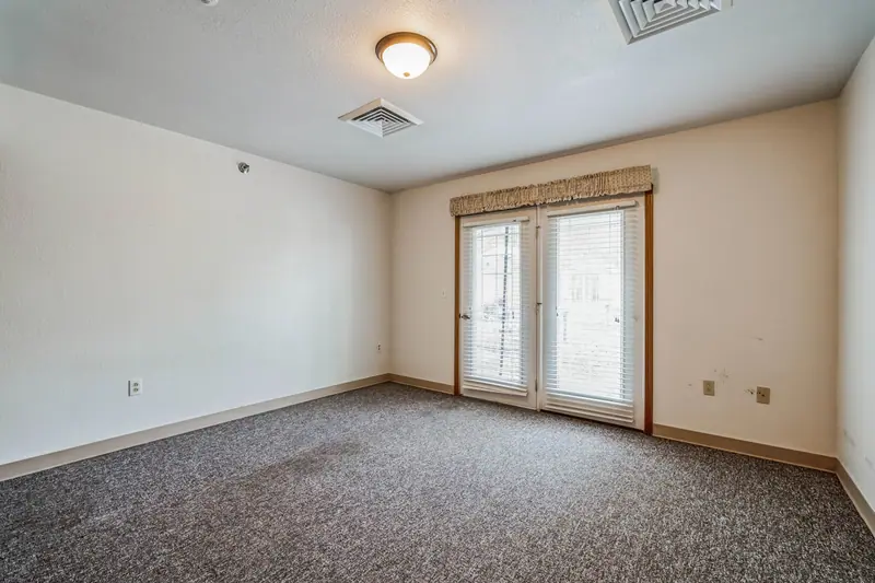 Private bedroom at Adava Care Pewaukee assisted living in Pewaukee, WI