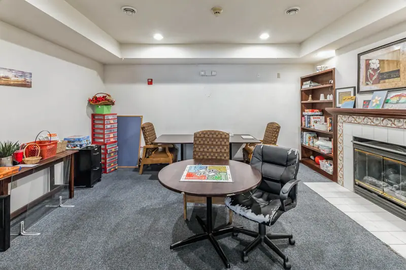 Assisted living interior at Adava Care St. Francis in St. Francis, WI